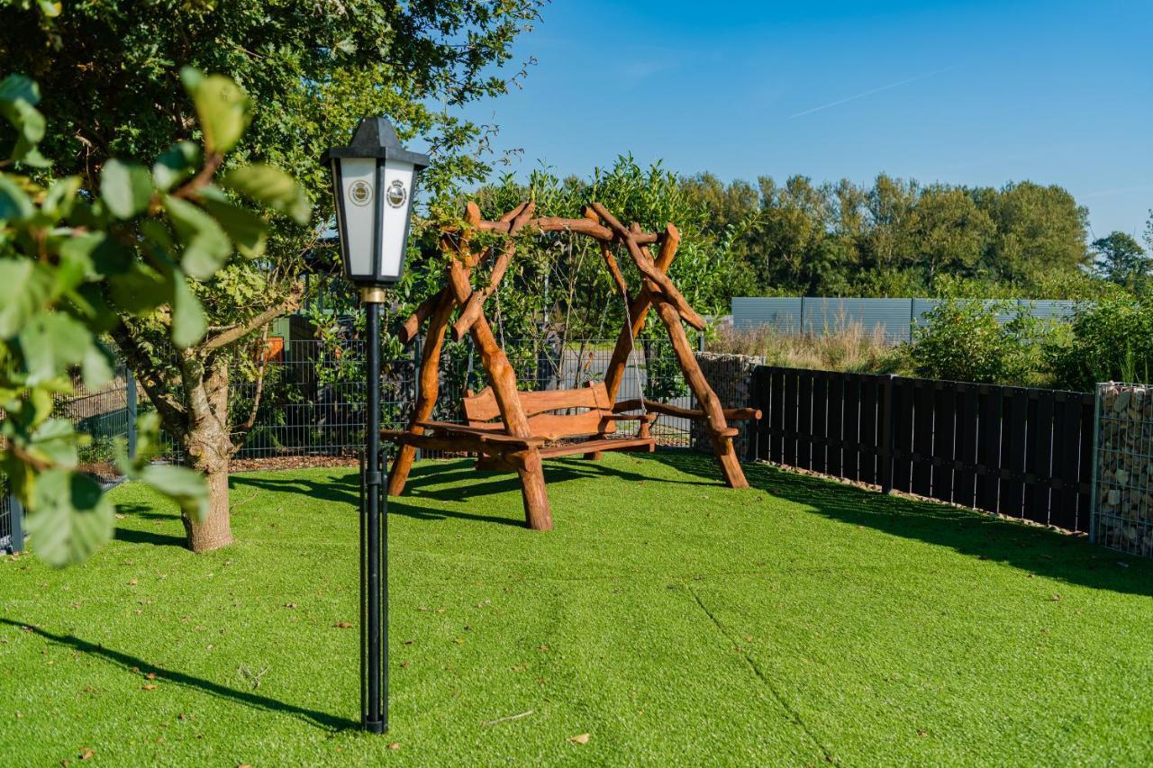 Ferienpark Harkebruegge Haus Juist Barssel  Экстерьер фото